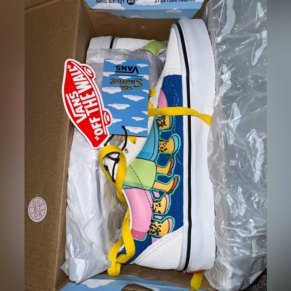 NWT Limited Edition Simpsons “Bouvier Sisters”Vans Old Skool - Picture 8 of 8